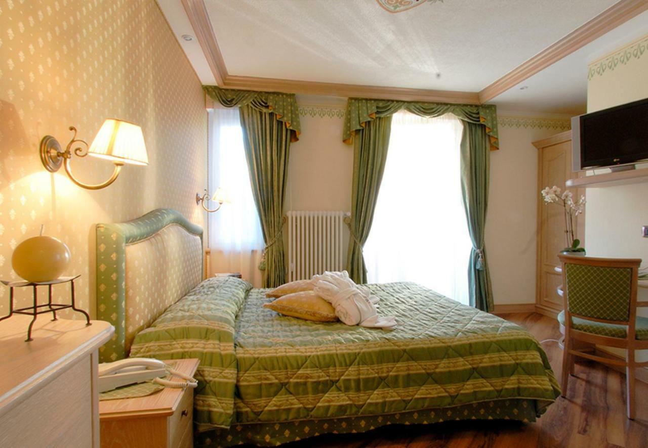 Hotel Alle Alpi Моэна Экстерьер фото